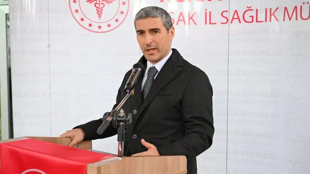 Afyonkarahisar Valisi Dr. Naci Aktaş kimdir, kaç yaşında, nereli ve kariyeri nasıl şekillendi?