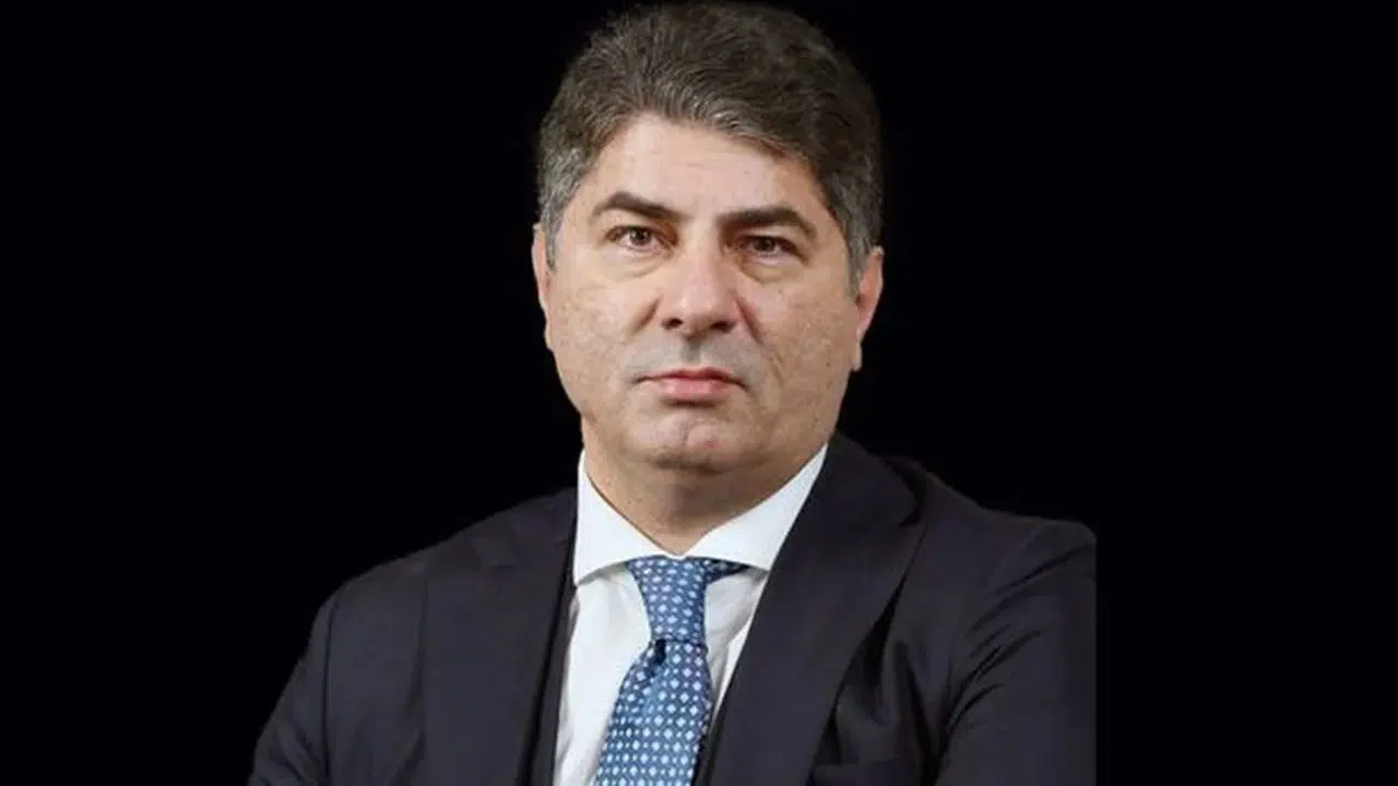 Fenerbahçe Başkan Adayı Hakan Safi kimdir, ne iş yapıyor ve serveti ne kadar?