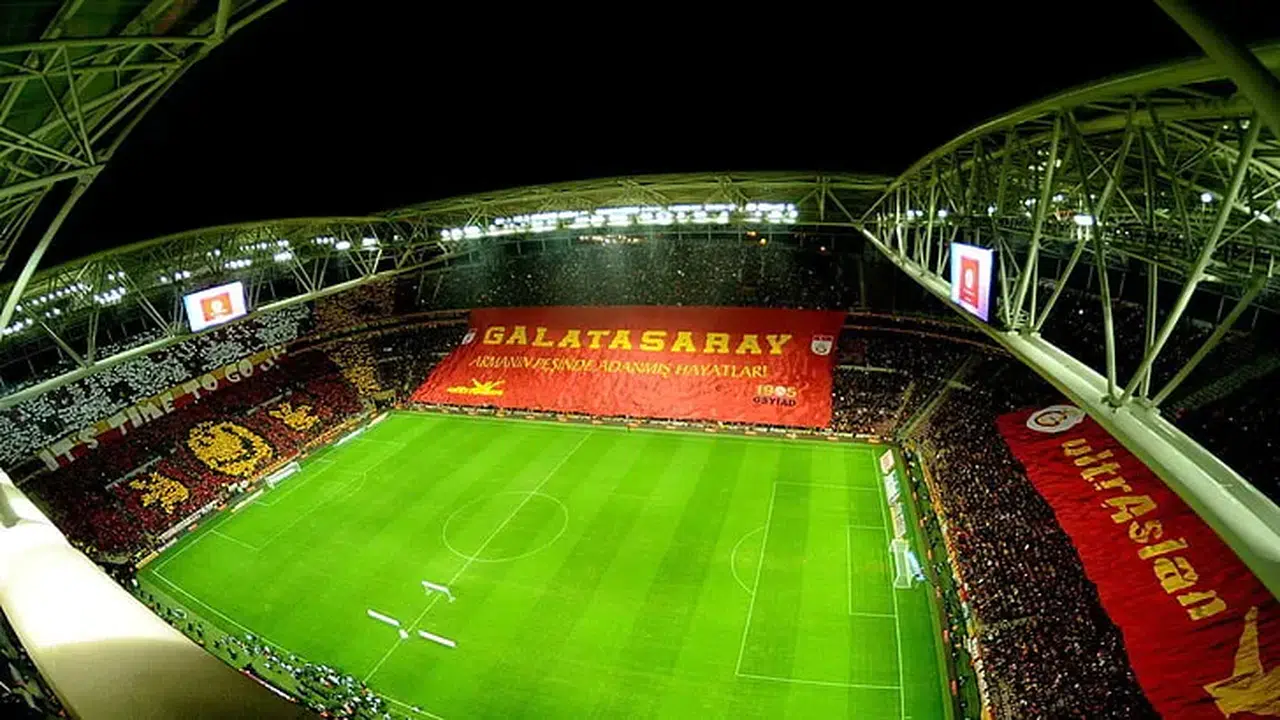 Galatasaray'ın Şampiyonlar Ligi'ndeki Muhtemel Rakipleri Belli Oldu, Kuralar Ne Zaman Çekilecek?