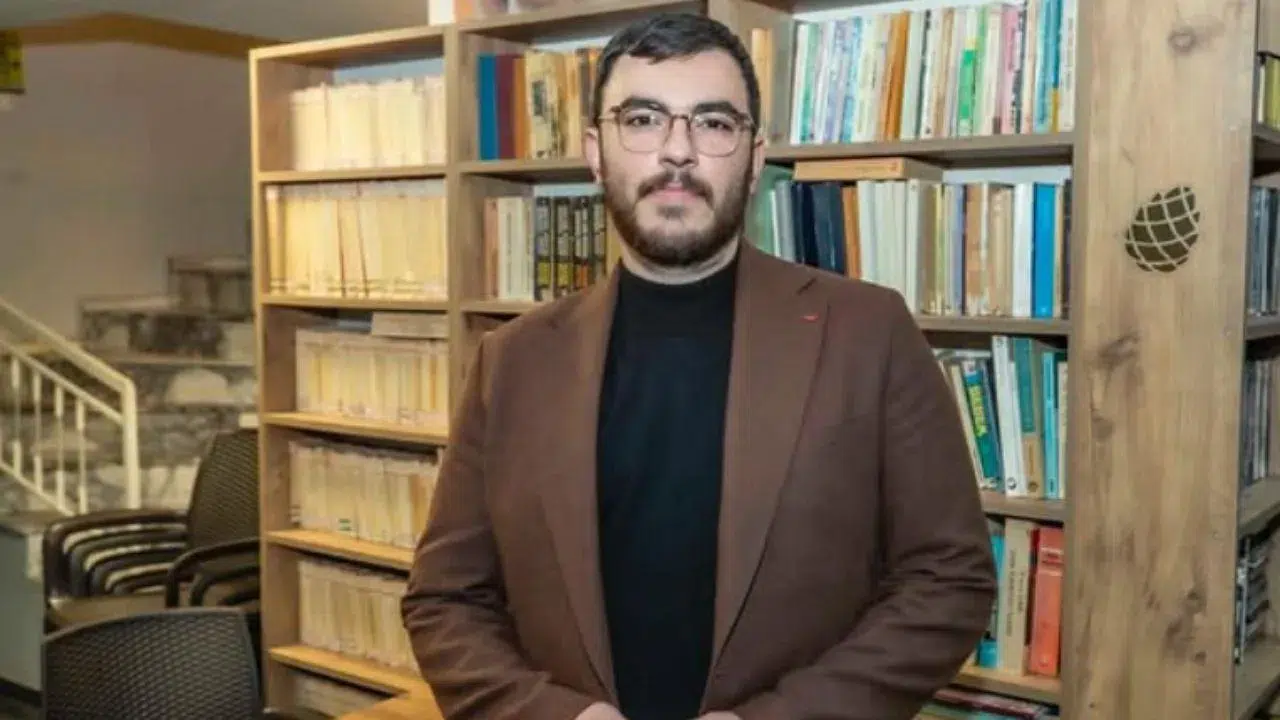 Gazeteci İsmail Arı kimdir, kaç yaşında ve neden tutuklandı?