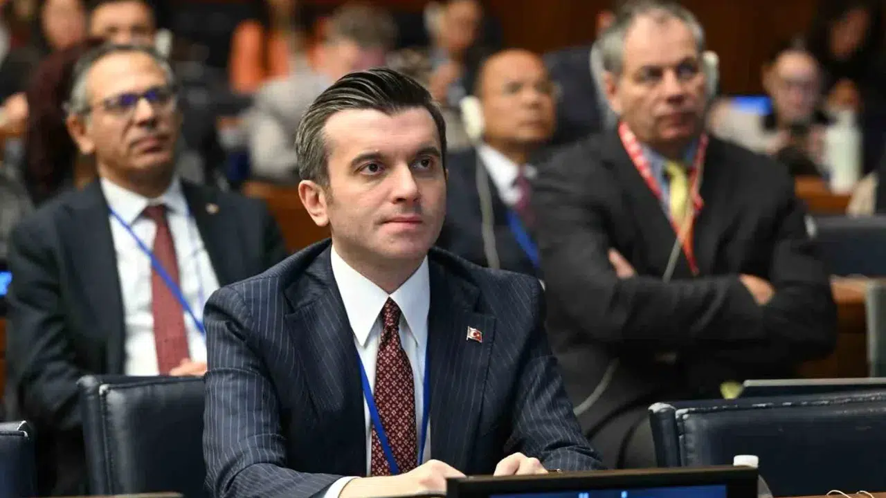Yavuz Selim Kıran Kimdir? Dış Politika Tecrübeleri ve Kariyer Yolculuğu Nasıldır?
