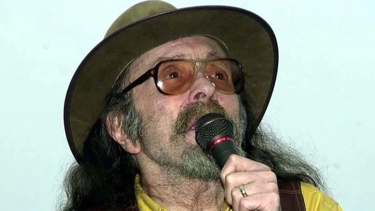 Cem Karaca kimdir ve neden öldü? Hayatı ve kariyeri hakkında bilgi