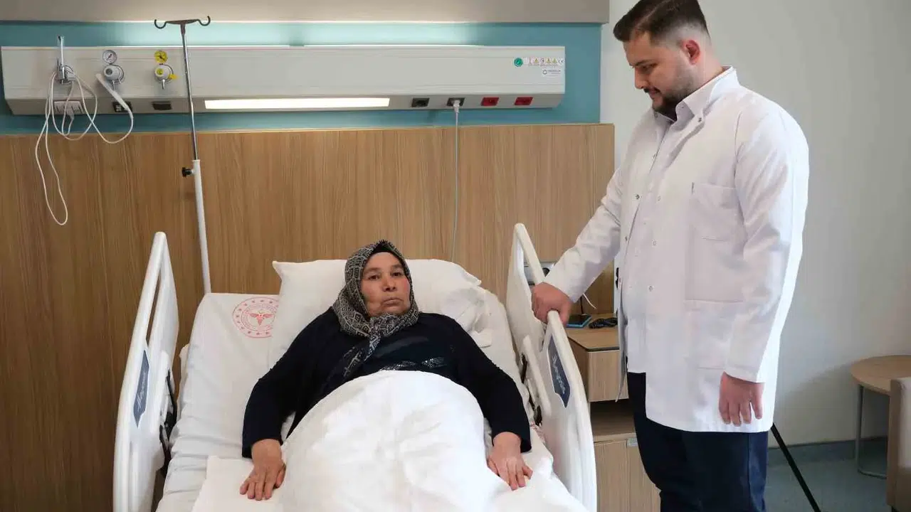 Bel ağrısından kurtulmanın yolu: Ağrı pili tedavisi nedir?