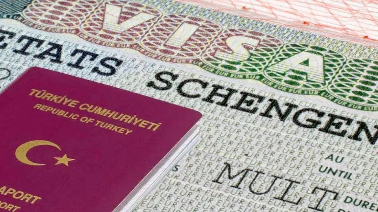 Schengen Vizesi Almak İsteyen Türk Vatandaşları İçin 5 Yıllı