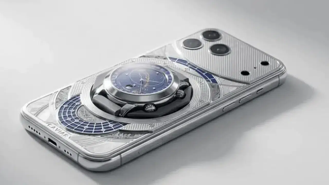 Yeni iPhone 17 pro max modelleri lüks ev fiyatıyla satışa su