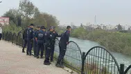 Mersin'de ırmağa atlayan 17 yaşındaki çocuk için arama çalışması başlatıldı