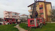 Edirne'de daireyi ateşe veren genç, babasını arayarak 'Evi yaktım gel' dedi