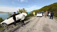 Bitlis Tatvan’da otomobil ile kamyonet çarpıştı : 6 kişi yaralandı