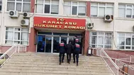Aydın Karacasu'da bir evde ruhsatsız silahlar ve tarihi eserler ele geçirildi