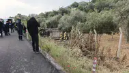 Manisa'da feci kaza : İşçi servisi tarlaya devrildi, 12 kişi yaralandı