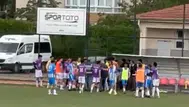 Kayseri'de amatör liginde futbolcular hakeme saldırdı