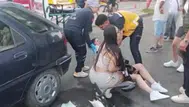 Manavgat'ta otomobille çarpışan motosikletli sürücü yaralandı