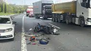 Büyükçekmece'de motosiklet ile otomobil çarpıştı : 22 yaşındaki sürücü öldü
