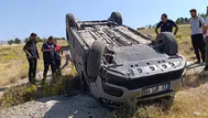 Van Erciş’te kamyonet takla attı : 4 kişi yaralandı