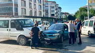 Elazığ’da ilginç kaza ! Kazadan korkup yola çıktı, motosiklet çarptı