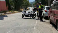 Menteşe'de yola aniden fırlayan çocuğa motosiklet çarptı : 1 yaralı