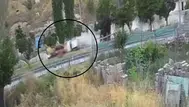 Nevşehir'de gelin aracının lastiği patladı : Otomobilin takla attığı kaza kamerada
