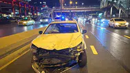 Bakırköy'de zincirleme trafik kazası : 3 yaralı