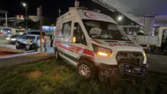 Kayseri'de ambulans ile otomobil çarpıştı : Çok sayıda yaralı var