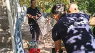 İskenderun'da eve giren yılan itfaiye ekiplerince yakalandı