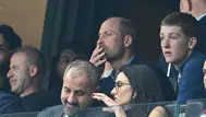 Galler Prensi William, Freiburg - Aston Villa maçını tribünden takip etti