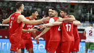 A Milli Erkek Voleybol Takımı’ndan muhteşem geri dönüş: Ukrayna’yı devirdi