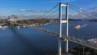İstanbul Boğazı'ndaki köprüler ve otoyollar için özelleştirme kararı nedir?
