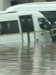 Adana'yı sağanak vurdu!
