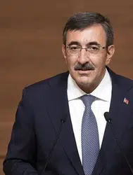 Cevdet Yılmaz : Aziz milletimiz, TBMM'de bu tür görüntüleri hak etmiyor