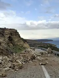 Çanakkale Bozcaada'da heyelan meydana geldi