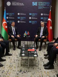 İletişim Başkanı Duran, Azerbaycan Medya Kalkınma Ajansı Başkanı İsmayilov ile bir araya geldi