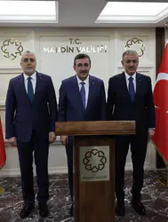 Bakan Işıkhan ve Cumhurbaşkanı Yardımcısı Yılmaz Mardin’de : Valilik ziyareti gerçekleşti