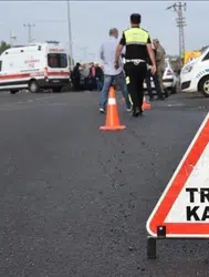 Sivas'ta tır ile hafif ticari araç çarpıştı : 1 kişi ağır yaralı