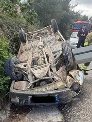 Hatay Belen’de otomobil takla attı : 2 kişi yaralandı