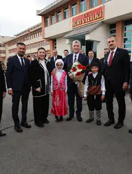 Ticaret Bakanı Ömer Bolat Ağrı’da : Ekonomik gelişim projeleri masaya yatırıldı