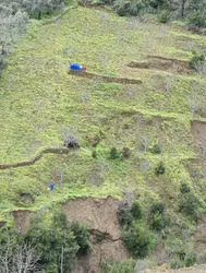 Aydın'da sağanak yağış sonrası heyelan oluştu