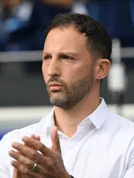 Şampiyonluk gitti , yönetim dağıldı ! Fenerbahçe’de üst üste kritik kararlar alındı