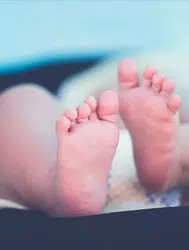 Siirt’te 5 aylık bebek biberonla beslenirken nefessiz kalarak yaşamını yitirdi