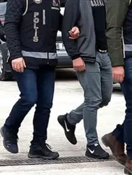 Kocaeli'de kaçak tütün operasyonu : 54 bin makaron ele geçirildi