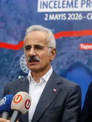 Bakan Uraloğlu, Mersin-Adana-Osmaniye-Gaziantep Hızlı Tren Projesi'ni yerinde inceledi