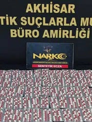 Manisa Akhisar'da uyuşturucu operasyonu : Bin 666 hap ele geçirildi