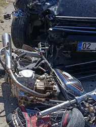 Adıyaman'da otomobil ile motosiklet çarpıştı : 2 yaralı