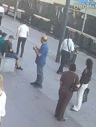 İstanbul'da 6 yaşındaki çocuk tramvayın altında kaldı : Kamera görüntüleri ortaya çıktı