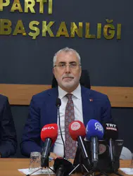 Bakan Işıkhan Bartın'da konuştu : Türkiye gelişmelerin seyrine yön veren bir ülkedir