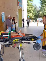 Bursa'da balkondan düşen 4 yaşındaki çocuk yaralandı