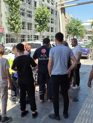 Adıyaman'da panelvan ile motosiklet çarpıştı : Anne ve 2 çocuğu yaralandı