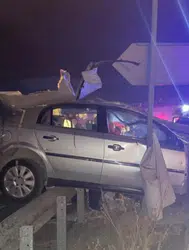 Malatya'da kontrolden çıkan otomobil refüje çarptı : 1 ölü