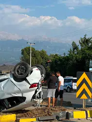 Muğla Seydikemer'de tır ile otomobil çarpıştı : 4 yaralı