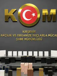 Kırşehir'de kaçakçılık : 79 adet kaçak parfüm ele geçirildi
