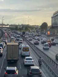 İstanbul'da okulların ikinci gününde trafik yoğunluğu yüzde 58'e ulaştı